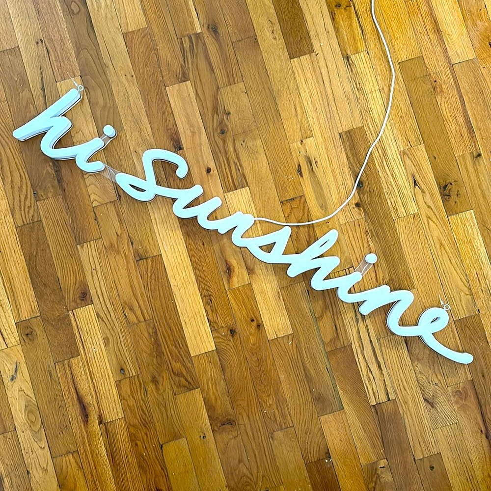 LED “HI SUNSHINE” LIGHT UP TRACK SIGN. PERFECT CONDITION.
